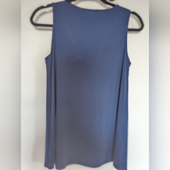 Premise Studio Dark Blue Sleeveless Top - Picture 4 of 6